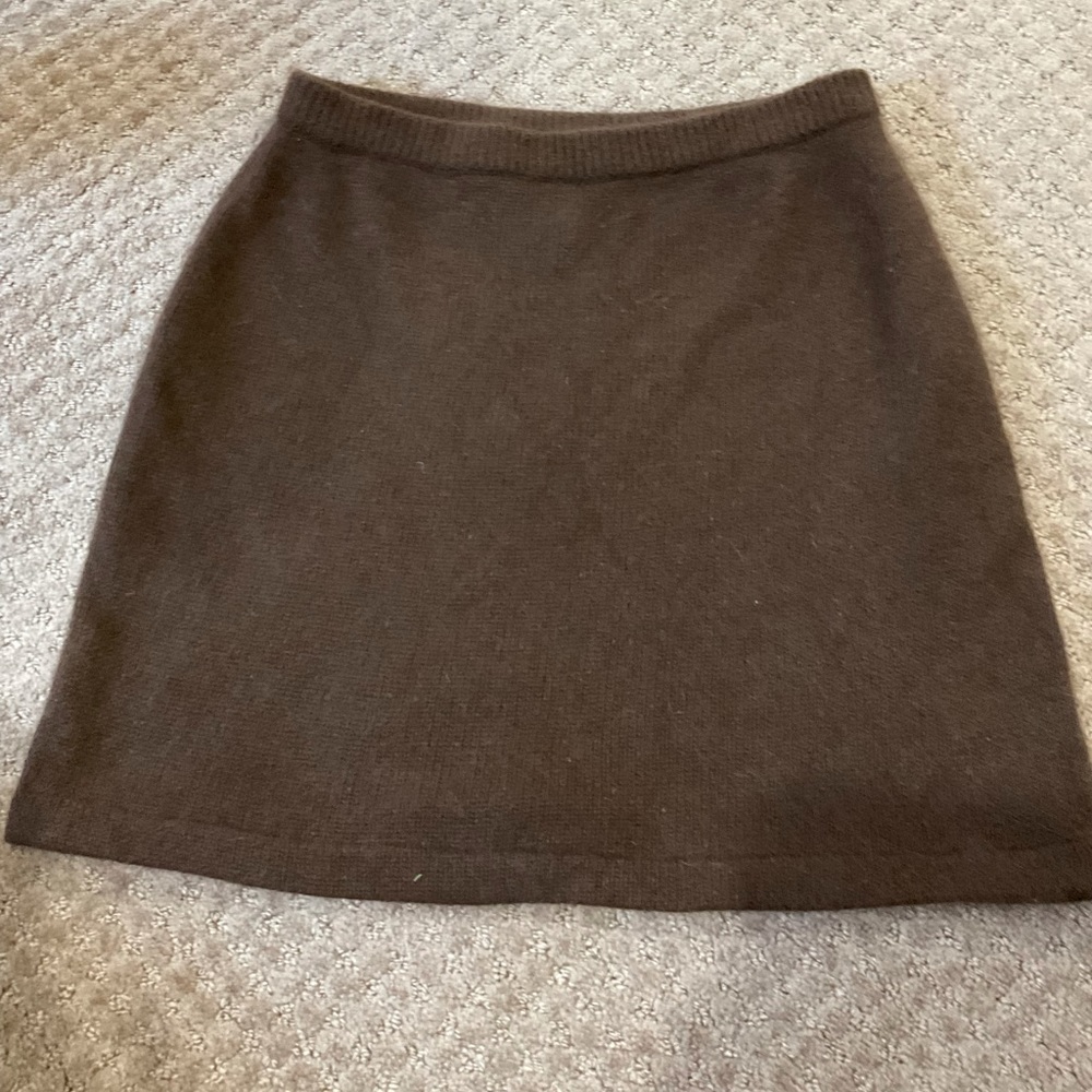 🌷DURHONE COLLECTION BROWN SKIRT SIZE MEDIUM